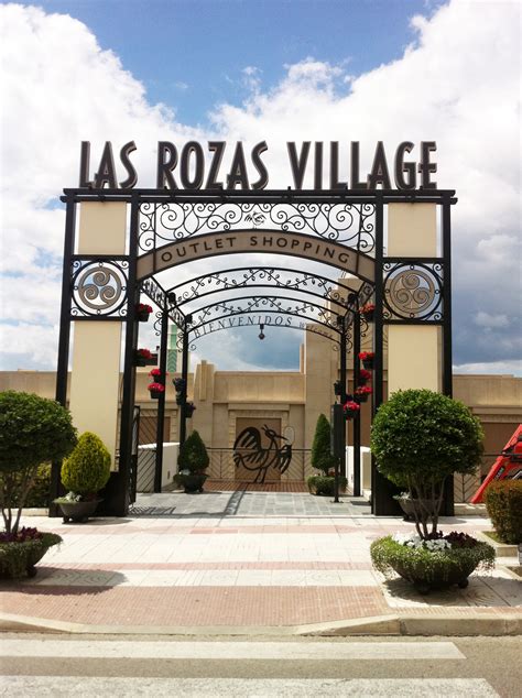 Las Rozas Village el outlet de Madrid de grandes .